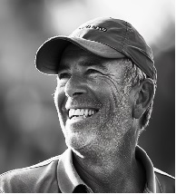 Black and white picture of a male golfer